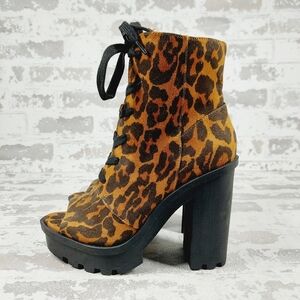 New Jessica Simpson Lizzah Leopard Print Peep Toe Heeled Ankle Booties E323
